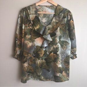 Floral Ruffle Women's Top Green Orange Gray Hues 20” ptp (M-L) NWOT